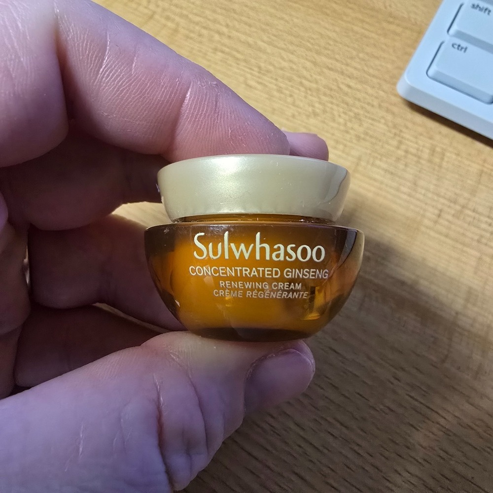 Sulwhasoo Concentrated Ginseng Renewing Cream 5ml 0.16 fl oz Mini Sample NEW